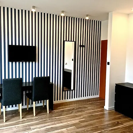 Miramar Pensjonat- Adults Only -Kuchnia, Parking-Grupa Hotelowa Plazowelove Krynica Morska Zewnętrze zdjęcie