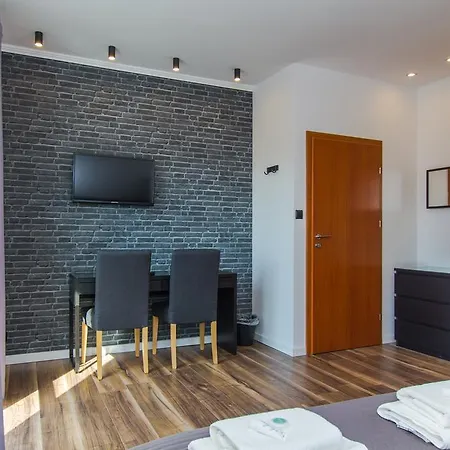 Miramar Pensjonat- Adults Only -Kuchnia, Parking-Grupa Hotelowa Plazowelove Krynica Morska Zewnętrze zdjęcie