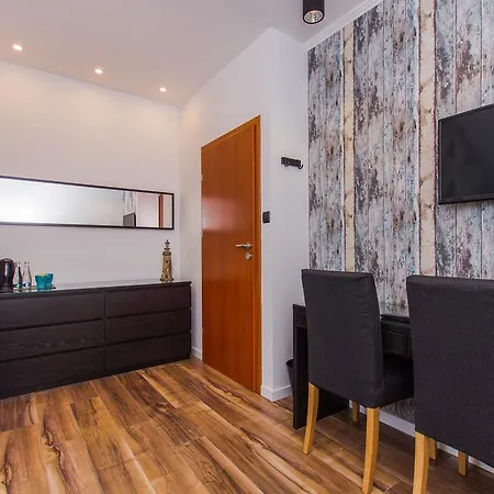 Miramar Pensjonat- Adults Only -Kuchnia, Parking-Grupa Hotelowa Plazowelove Krynica Morska Zewnętrze zdjęcie