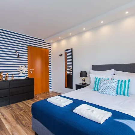Miramar Pensjonat- Adults Only -Kuchnia, Parking-Grupa Hotelowa Plazowelove Krynica Morska Zewnętrze zdjęcie