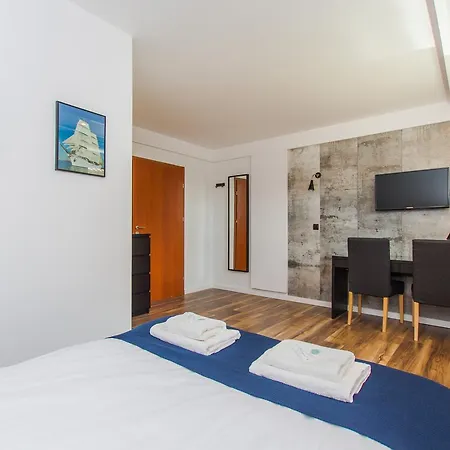 Miramar Pensjonat- Adults Only -Kuchnia, Parking-Grupa Hotelowa Plazowelove Krynica Morska Zewnętrze zdjęcie